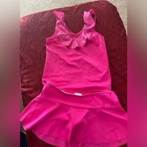 New- without tags- Land’s End Tankini with skirted bottom- size 7+ hot pink